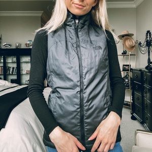 THE NORTH FACE Reversible Vest